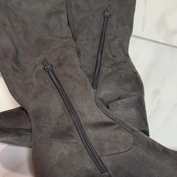 Elegant Over-the-Knee Boots in Dark Gray by Ivanka Trump - Picture 10 of 10